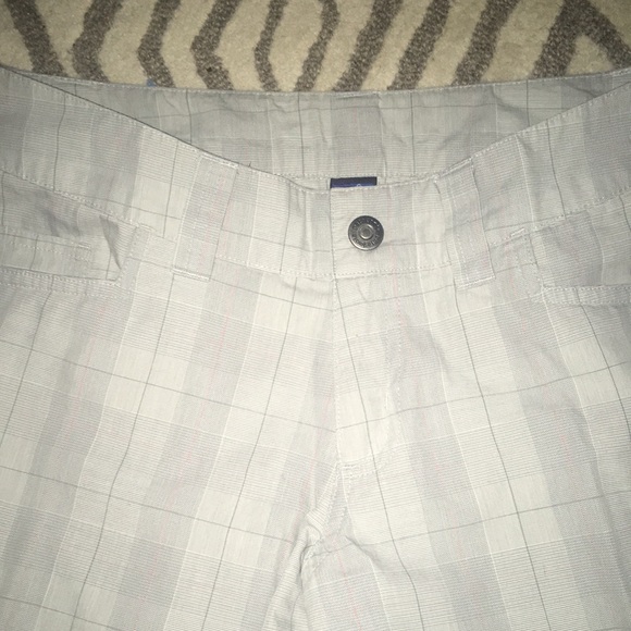 Patagonia pants - Picture 3 of 3